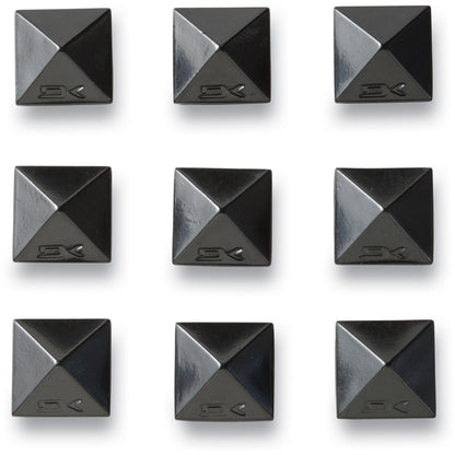 DAKINE PYRAMID STUDS